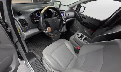 Hyundai Starex 2018, 51456 км, за 9744.52 USD - фото 7