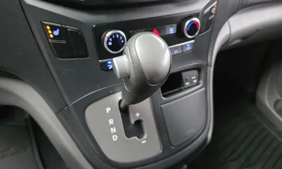 Hyundai Starex 2018, 51456 км, за 9744.52 USD - фото 9