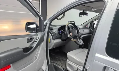 Hyundai Starex 2018, 51456 км, за 9744.52 USD - фото 10