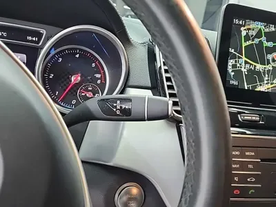 Mercedes-Benz GLE-Class 2018, 149863 км, за 19860.64 USD - фото 8