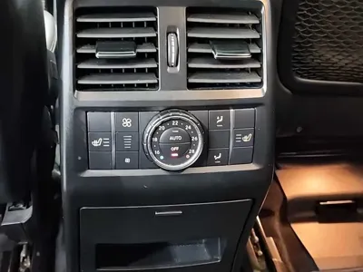 Mercedes-Benz GLE-Class 2018, 149863 км, за 19860.64 USD - фото 13