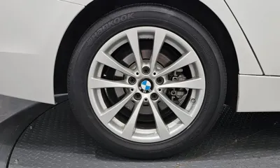 BMW 3-Series 2018, 98826 км, за 13022.81 USD - фото 21
