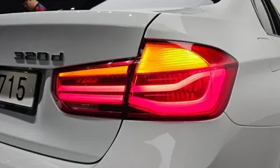 BMW 3-Series 2018, 98826 км, за 13022.81 USD - фото 23