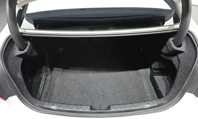 BMW 3-Series 2018, 98826 км, за 13022.81 USD - фото 30