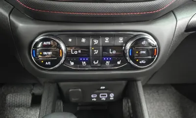 ChevroletGMDaewoo Trailblazer 2022, 6104 км, за 17841.1 USD - фото 33