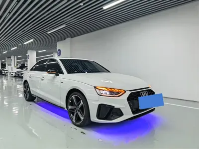 Audi A4L 2024, 25000 км, за 21644.67 USD