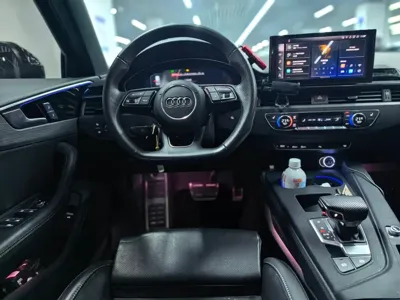 Audi A4L 2024, 25000 км, за 21644.67 USD