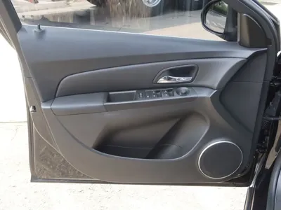 ChevroletGMDaewoo Cruze 2016, 84000 км, за 2758.8 USD - фото 13