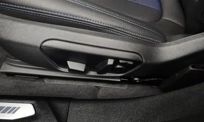 BMW 1-Series 2024, 29704 км, за 18045.16 USD - фото 32