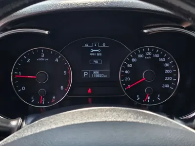 Kia K3 2015, 118850 км, за 2494.42 USD - фото 16