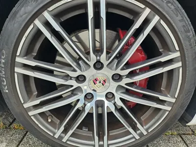 Porsche Panamera 2016, 163400 км, за 14195.48 USD