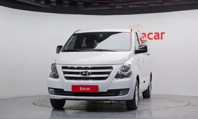 Hyundai Starex 2016, 121204 км, за 6557.7 USD