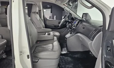 Hyundai Starex 2016, 121204 км, за 6557.7 USD - фото 11