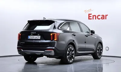 Kia Sorento 2024, 49959 км, за 21387.24 USD