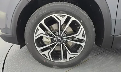 Hyundai Santafe 2019, 105111 км, за 11618.75 USD