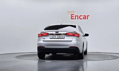 Kia K3 2014, 40723 км, за 4335.26 USD