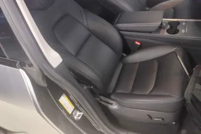 Tesla Model Y 2022, 80200 км, за 25161 USD - фото 19