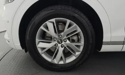 Genesis GV70 2024, 21588 км, за 31729.27 USD