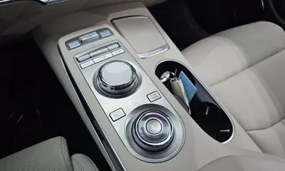 Genesis GV70 2024, 21588 км, за 31729.27 USD - фото 9