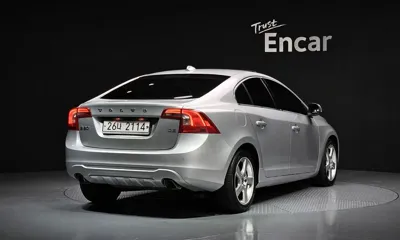 Volvo S60 2011, 131384 км, за 3237.53 USD