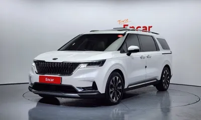 Kia Canival · 2021 год