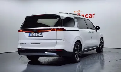 Kia Canival 2021, 112204 км, за 14319.49 USD