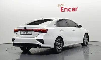 Kia K3 2019, 65807 км, за 8008.4 USD