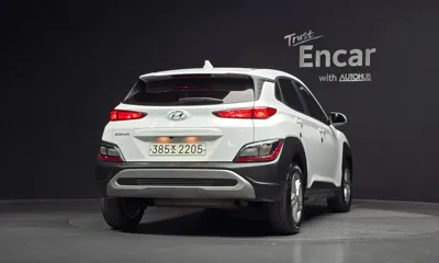 Hyundai Kona 2023, 100576 км, за 9035.92 USD