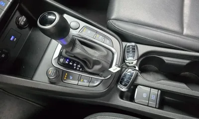 Hyundai Kona 2023, 100576 км, за 9029.44 USD - фото 9
