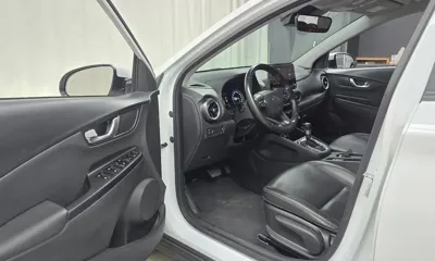 Hyundai Kona 2023, 100576 км, за 9029.44 USD - фото 11