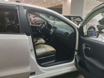 Volkswagen Polo 2017, 61700 км, за 4988.13 USD - фото 8