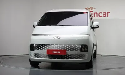 Hyundai Staria 2022, 38831 км, за 16195.15 USD