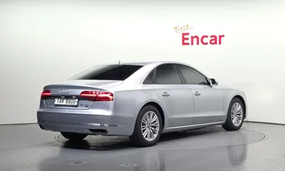 Audi A8 2015, 335453 км, за 7285.98 USD