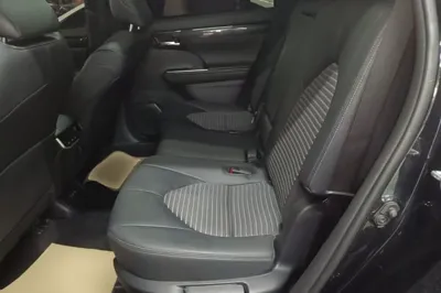Toyota Crown Kluger 2022, 33000 км, за 31284 USD - фото 28