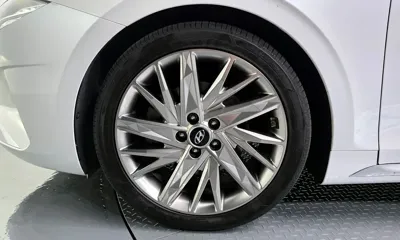 Hyundai Grandeur 2020, 114867 км, за 15754.23 USD