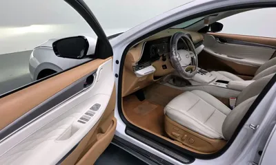 Hyundai Grandeur 2020, 114867 км, за 15628.05 USD - фото 10