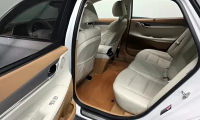 Hyundai Grandeur 2020, 114867 км, за 15628.05 USD - фото 12
