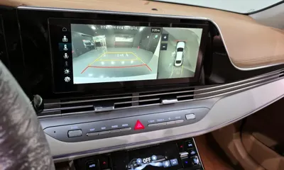 Hyundai Grandeur 2020, 114867 км, за 15628.05 USD - фото 17