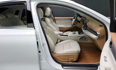 Hyundai Grandeur 2020, 114867 км, за 15628.05 USD - фото 26