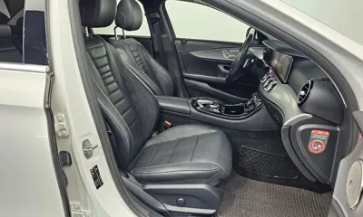 Mercedes-Benz E-Class 2017, 137146 км, за 17068.41 USD - фото 11