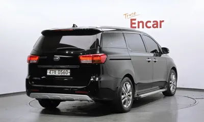 Kia Canival 2016, 92967 км, за 7261.31 USD