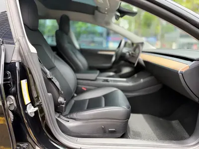 Tesla Model 3 2023, 138000 км, за 17627.67 USD - фото 17
