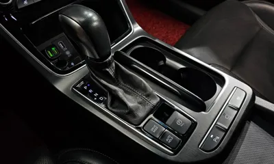 Hyundai Grandeur 2017, 179746 км, за 7284.76 USD - фото 9