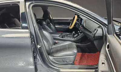 Hyundai Grandeur 2017, 179746 км, за 7284.76 USD - фото 10