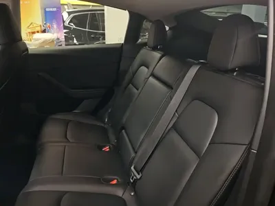 Tesla Model Y 2023, 71000 км, за 24778.8 USD - фото 17