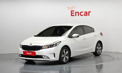 Kia K3 · 2016 год