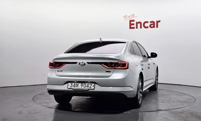 Renault-KoreaSamsung SM6 2016, 110789 км, за 4488.37 USD