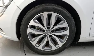 Renault-KoreaSamsung SM6 2016, 110789 км, за 4488.37 USD