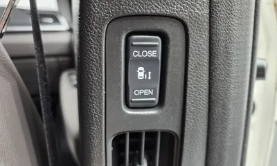 Honda Odyssey 2019, 82045 км, за 16404.1 USD - фото 11