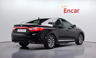 Hyundai Grandeur 2012, 48934 км, за 4096.46 USD